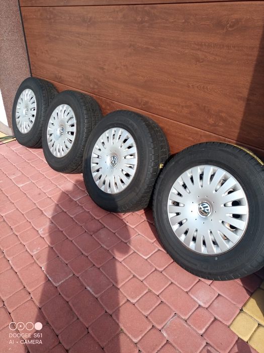 Komplet kół zimowych VW T5-T6  215/65/16 , 5x120