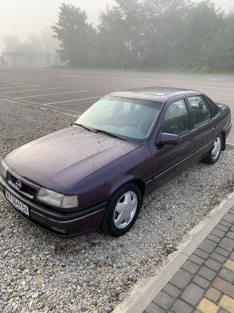 Opel Vectra A 1995р 2.0 Бенз