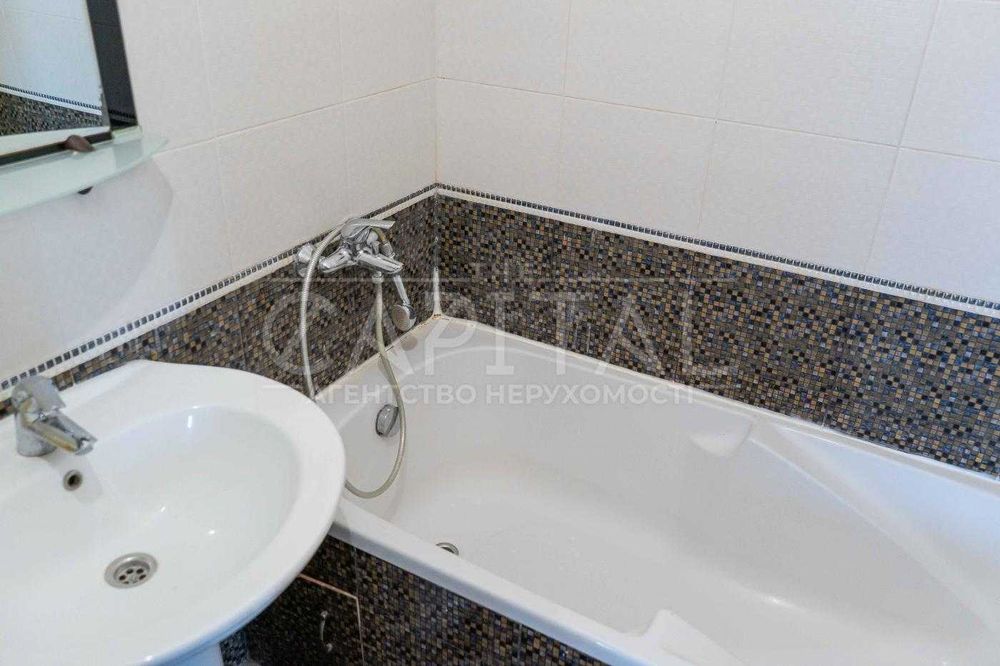 Оренда квартири, вул. Гончара Олеся, Шевченківський р-н, Центр