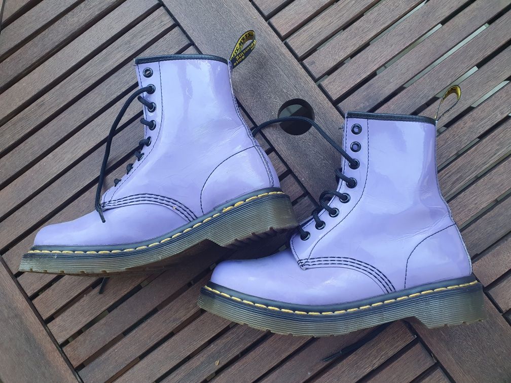 Dr. Martens lila lakierowane 37 bdb