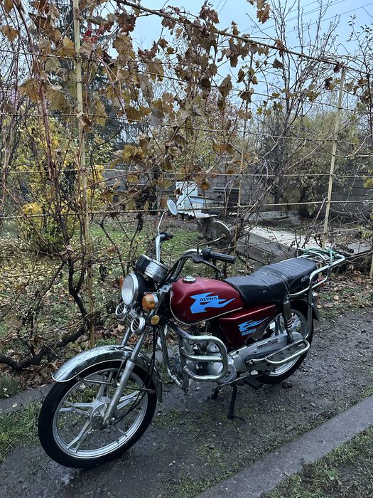 Продам майже новий мопед