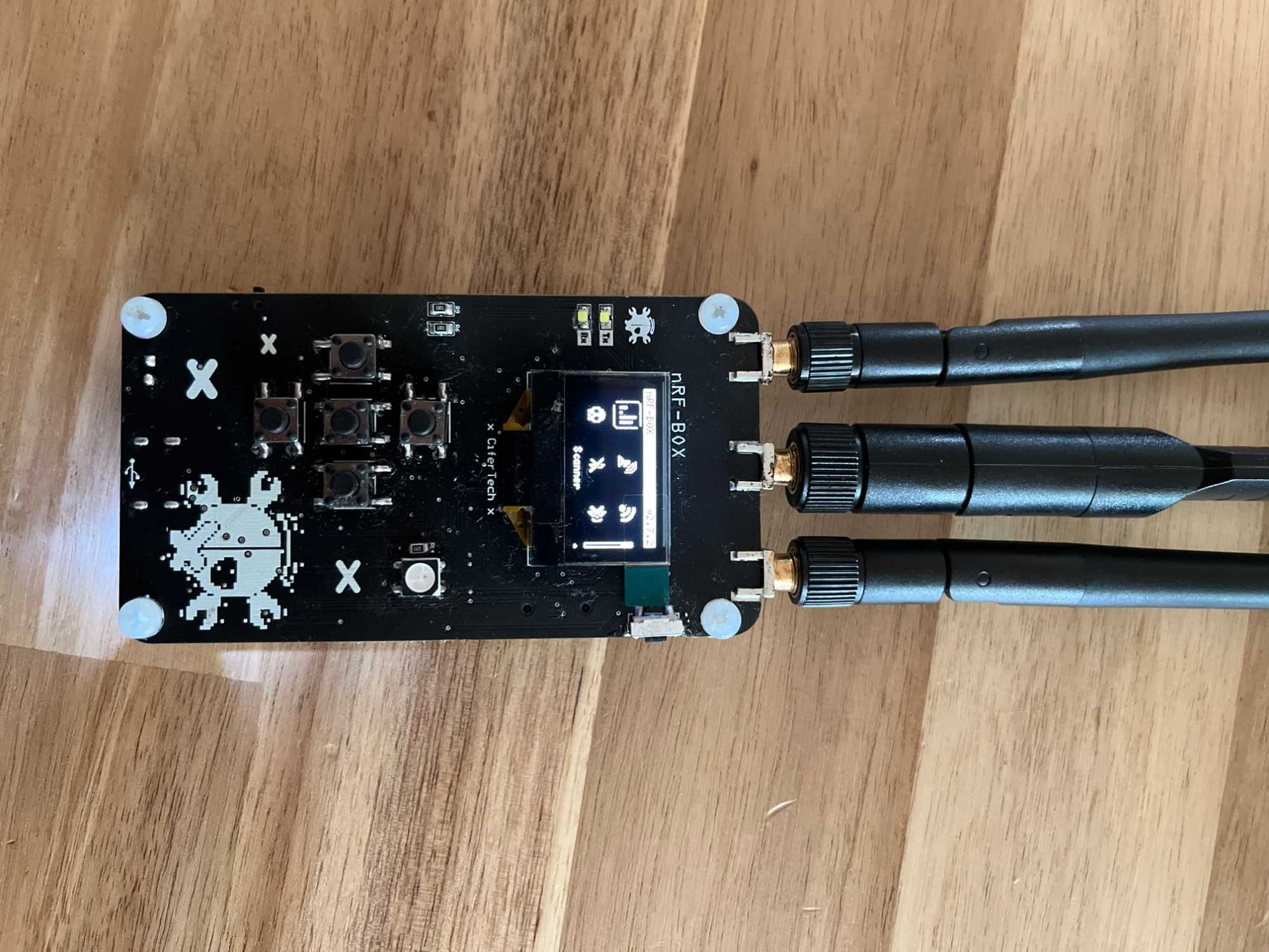 Nrf Box V2 / ESP32