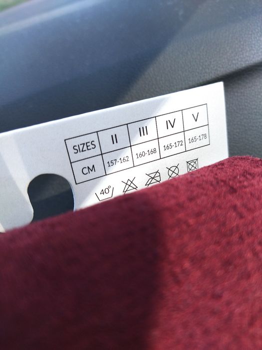 Rajstopy z wełny Merynosa Merino Wool rozmiar 3/M. Kolor burgundowy.