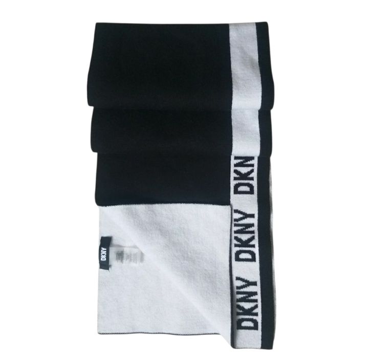 Продам DKNY оригинал