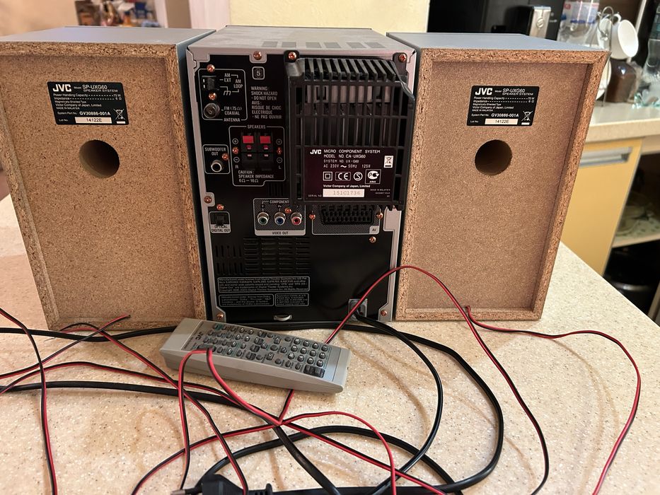 Музыкальный центр JVC UX-G68.