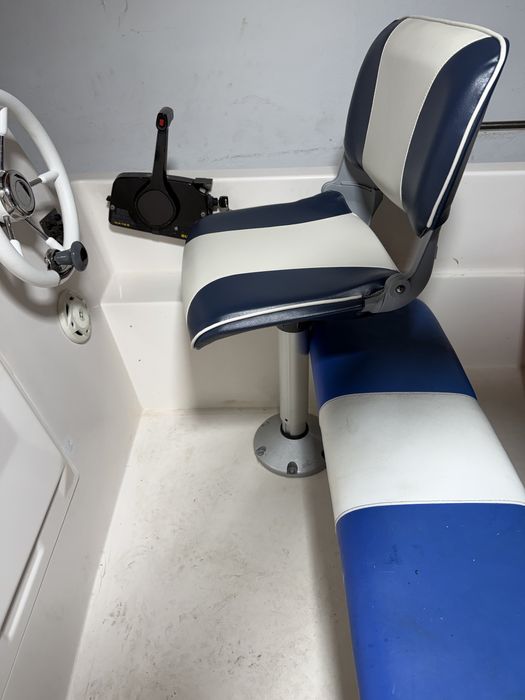 Barco fibra 440 5 pessoas