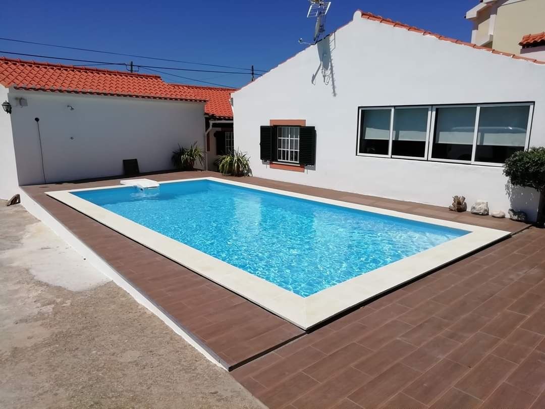 Construção e manutenção de piscinas