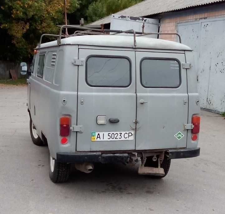 Вантажопасажирський УАЗ 374195, 2011 року