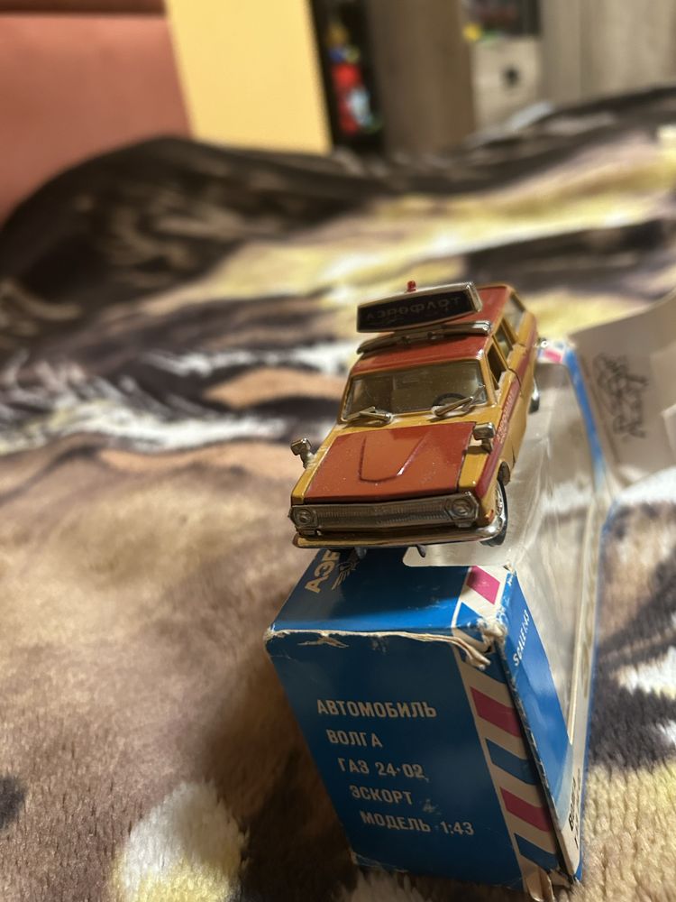 Volga gaz 24 prl medyczna kolekcjonerska