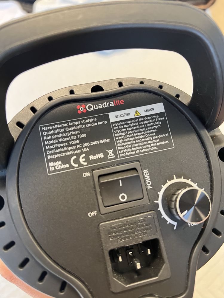 Quadralite VideoLed 1000 lampa światła ciągłego + statyw i softobox