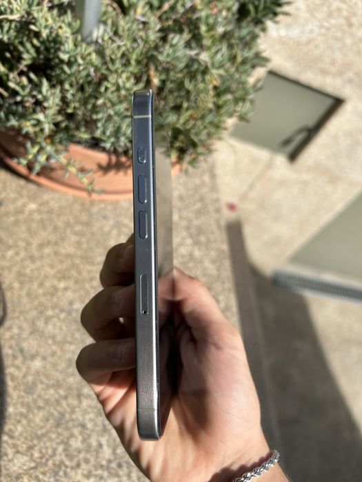 Iphone 15 pro 256gb Como Novo!!! 90% Bateria