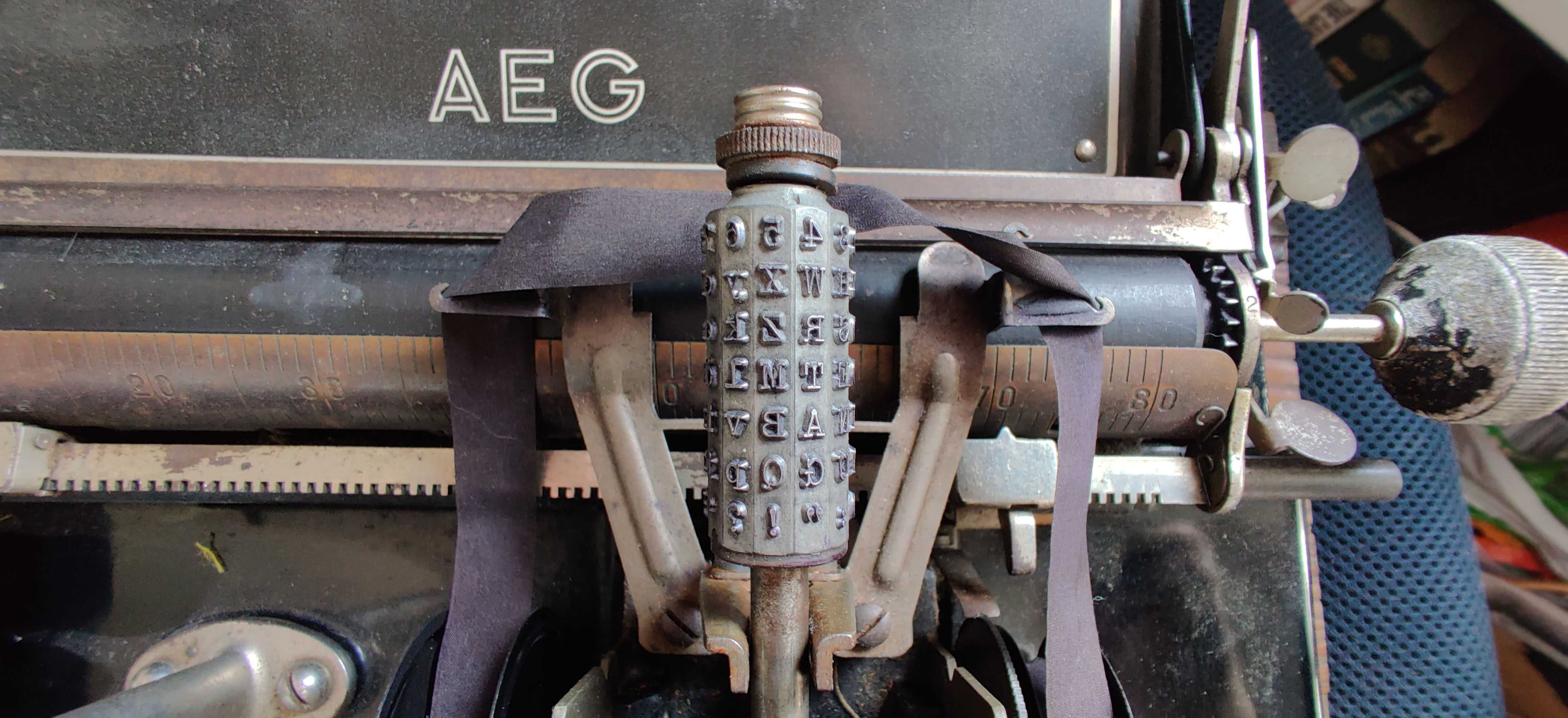 Máquina de Escrever Mignon AEG - Antiga 100 anos - Com caixa original