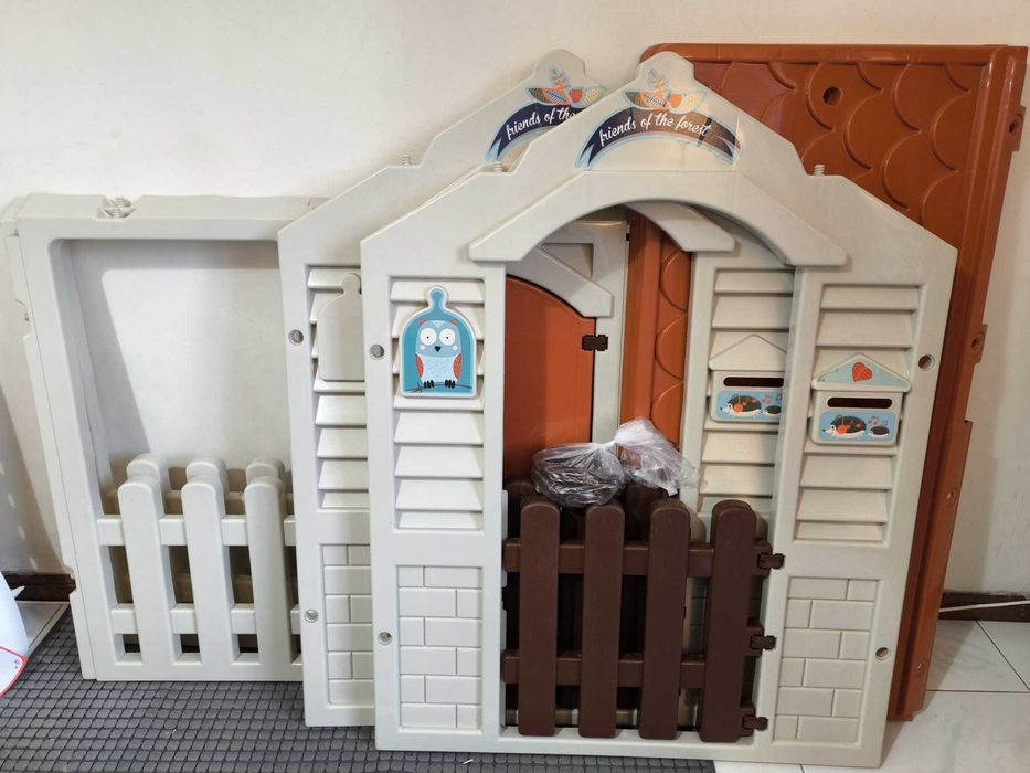 Casa de Brincar Cabana do Bosque Usada Sempre Dentro de Casa