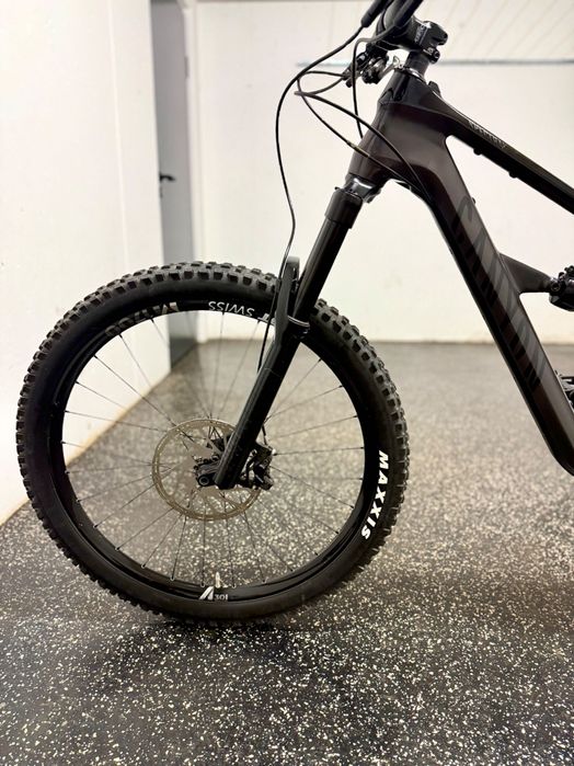 Canyon Spectral CF7 jak NOWY 2020 L 27,5 DT Swiss RS Pike Deluxe
