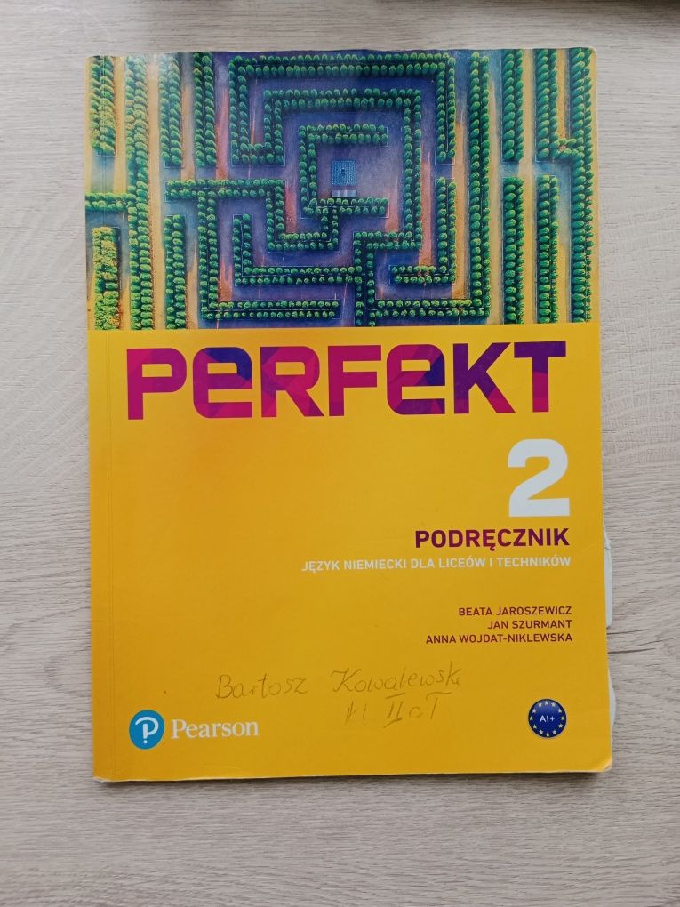 Perfekt 2 - podręcznik i ćwiczenia język niemiecki