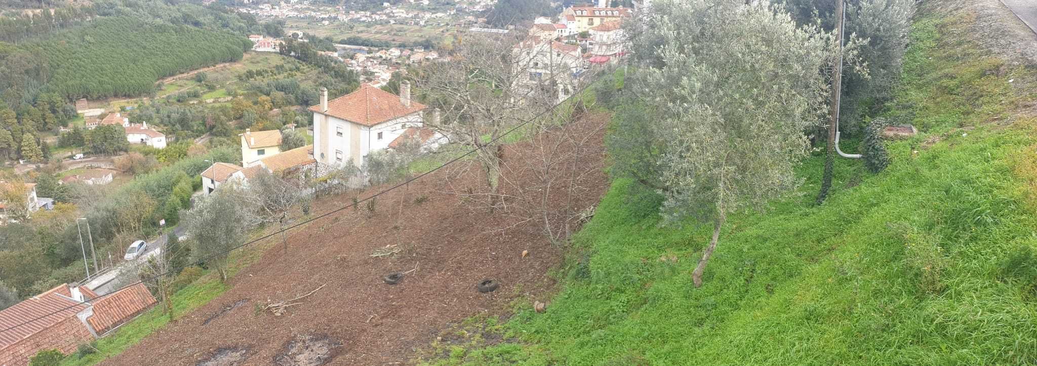 Terreno para construção - Vista deslumbrante sobre o Vale e a Serra