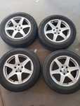 Felgi Z oponami toyota lexus 225/60r17 Dunlop zimowe