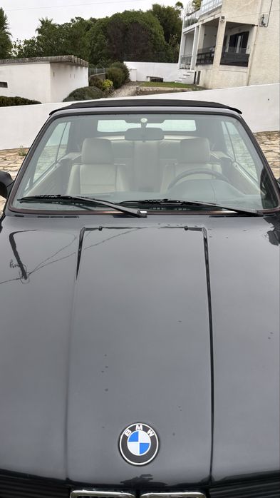 BMW 320i Cabriolet