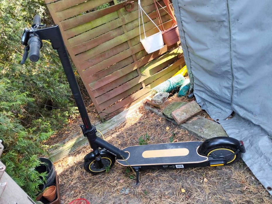 Hulajnoga elektryczna XRIDER M10 1000W Manta
