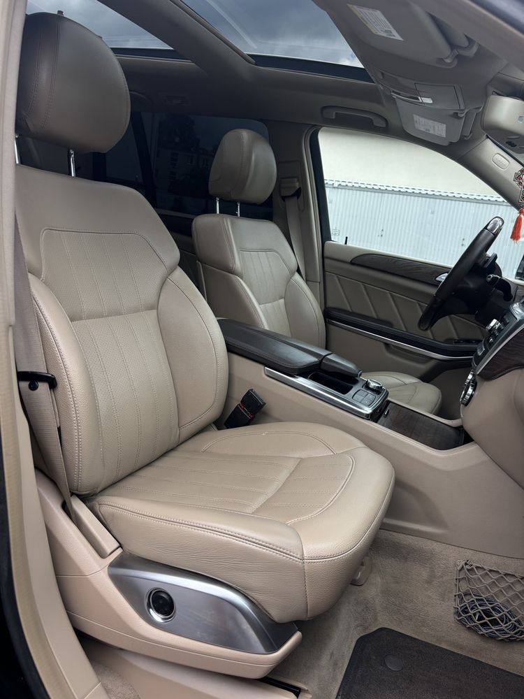 Mercedes-Benz GL350d 2013