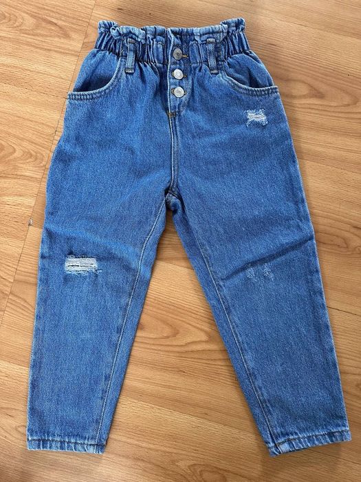 Продам джинси Zara на дівчинку.