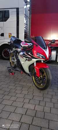 Na sprzedaż Honda CBR 1000 RR sc57b rocznik 2006