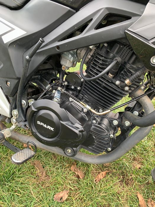 Мотоцикли Spark r26