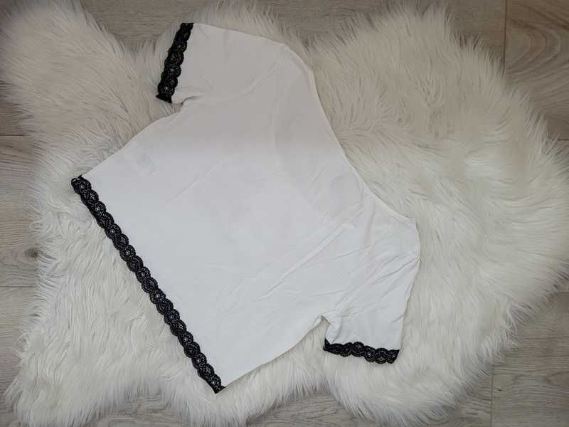 Biała, krótka koszulka / T-shirt / crop top z nadrukiem, H&M, M (38)