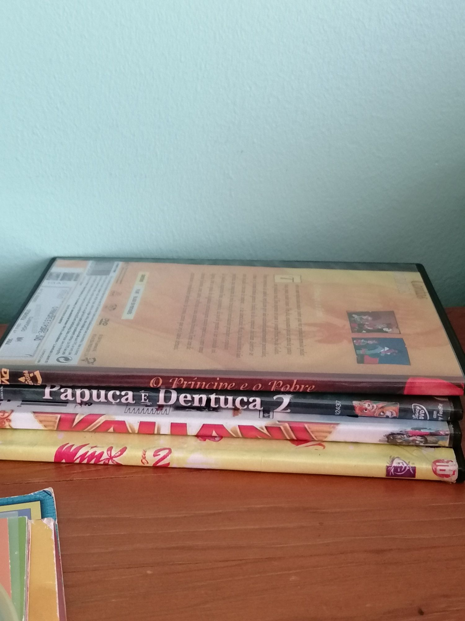 Lote +70 CDs infantis filmes e jogos