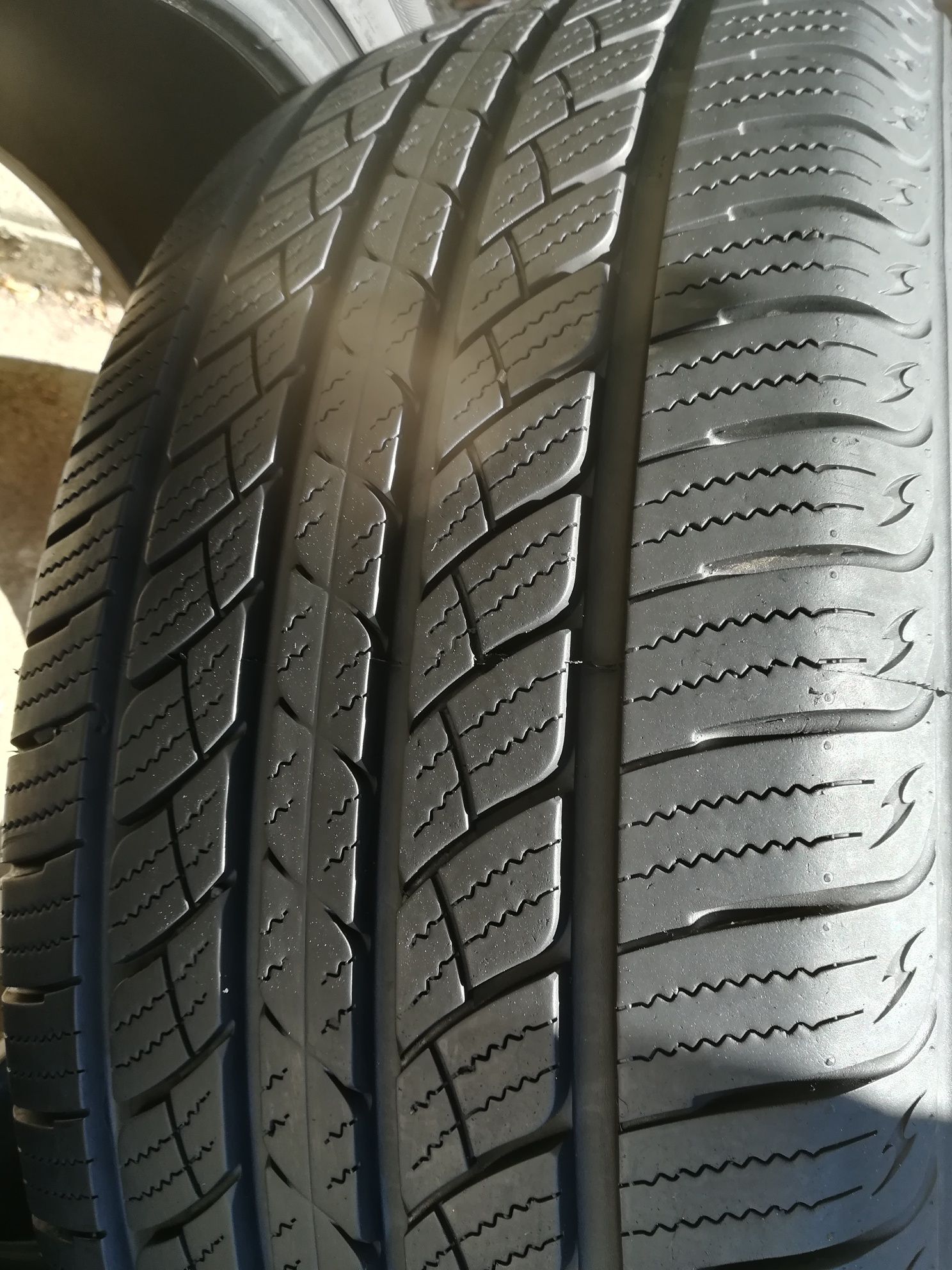 2 opony letnie 235/55R18 West Lake SU318 bieżnik 7 mm 2015r SUV 4x4