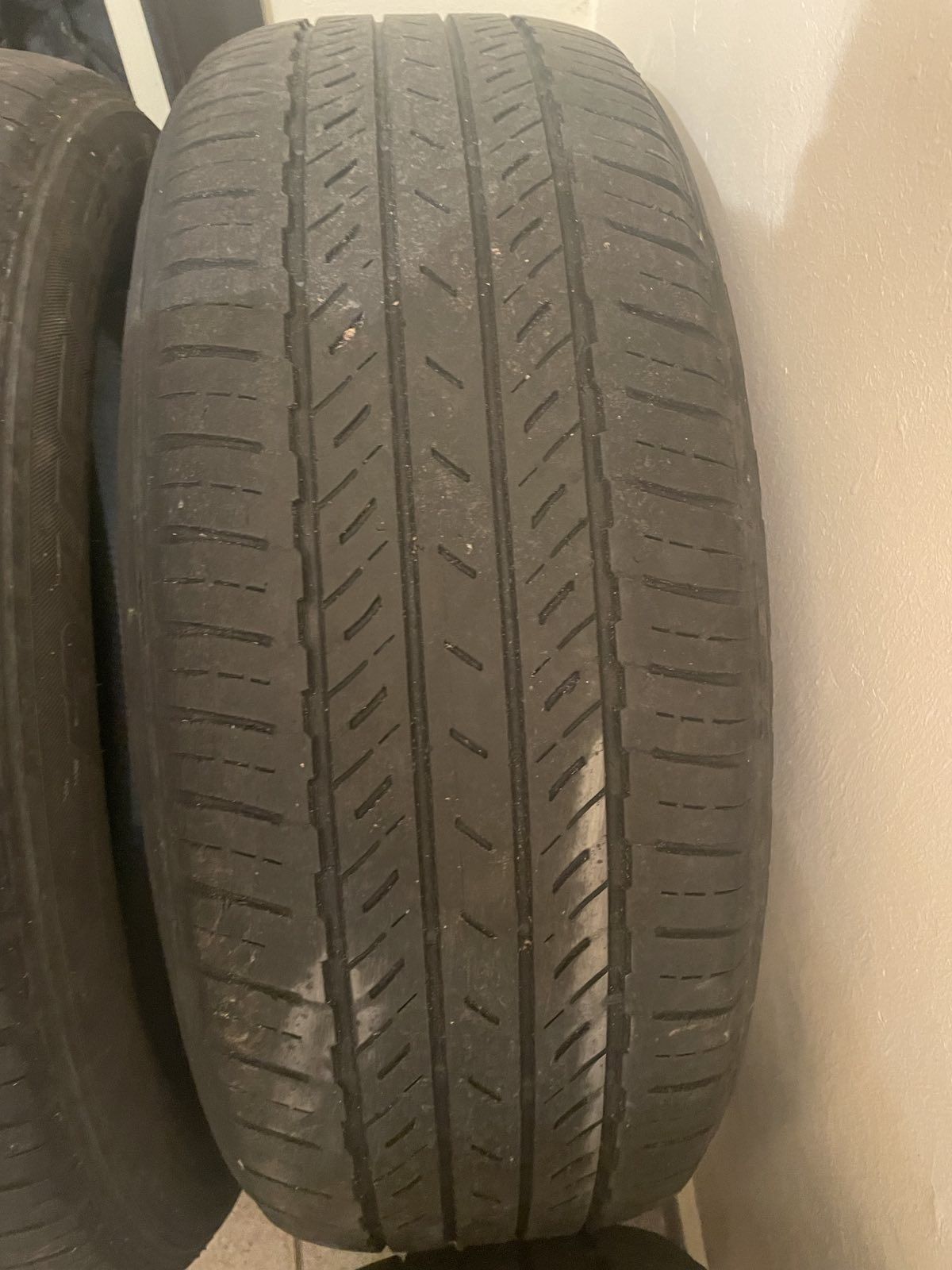 Продам Bridgestone Dueler 225/55 r18