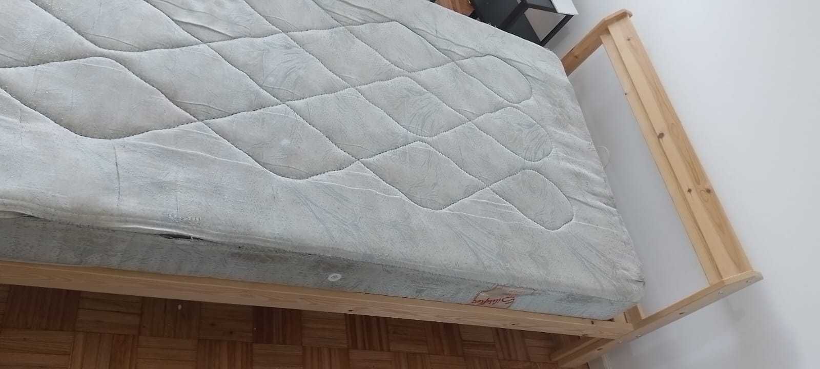 Cama solteiro com colchão