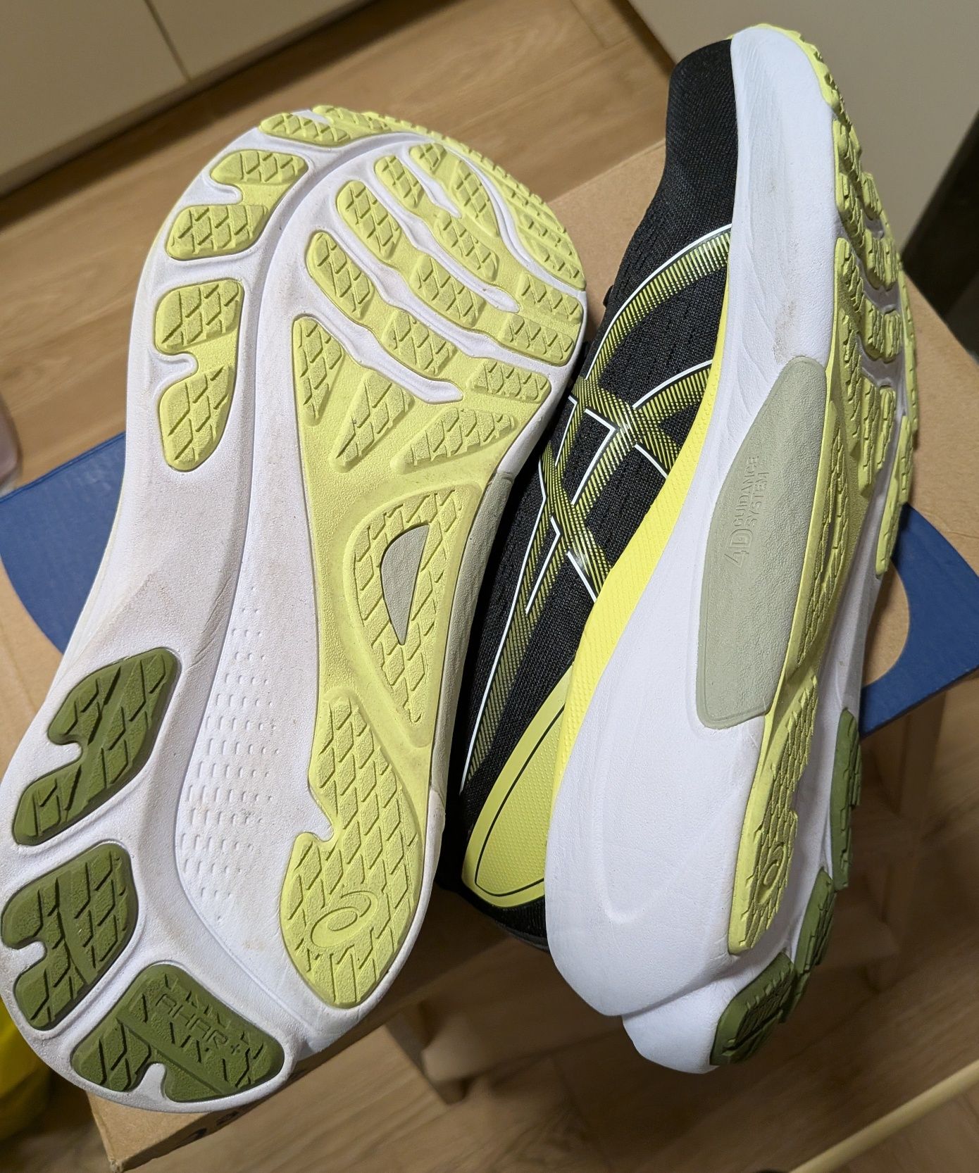 Asics Kayano 30   nr 42