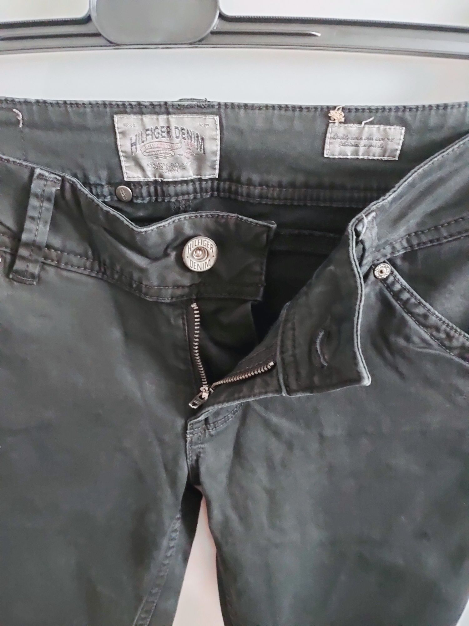 Damskie jeansy Tommy Hilfiger Victoria Straight Stretch W27 L30