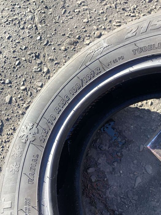 Шини 215/70 R15C пара Taurus 7-7,7мм, зима 215 70 15C