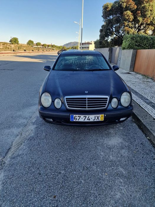 Mercedes-Benz CLK 230