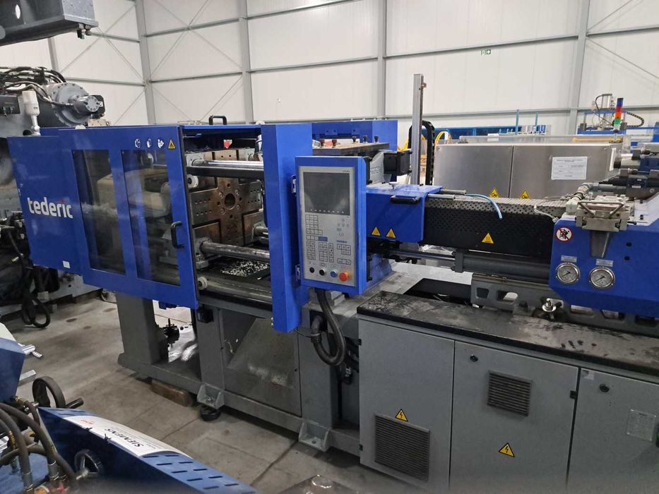 Wtryskarka tworzyw sztucznych TEDERIC D130