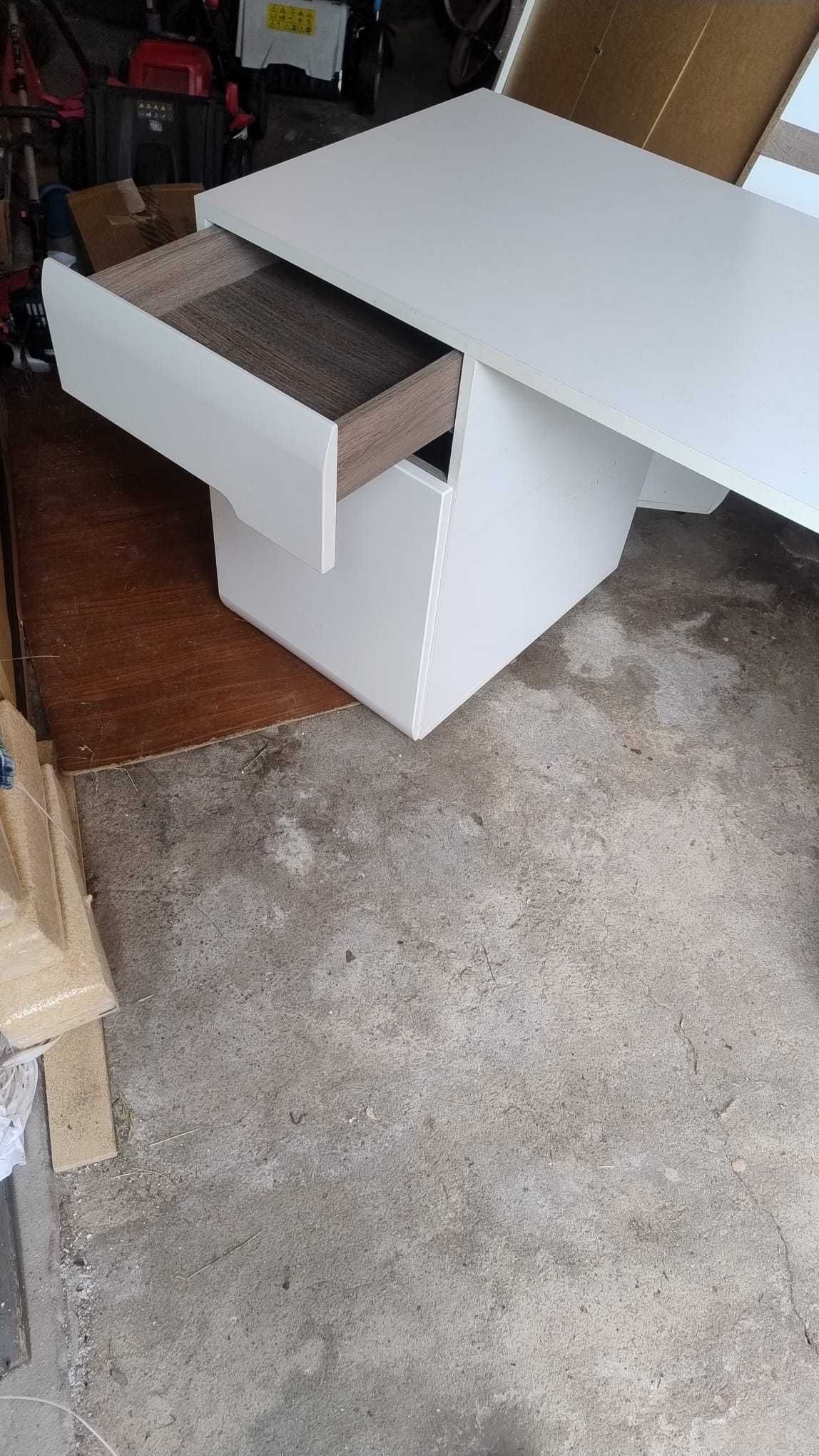 biurko białe polski producent
