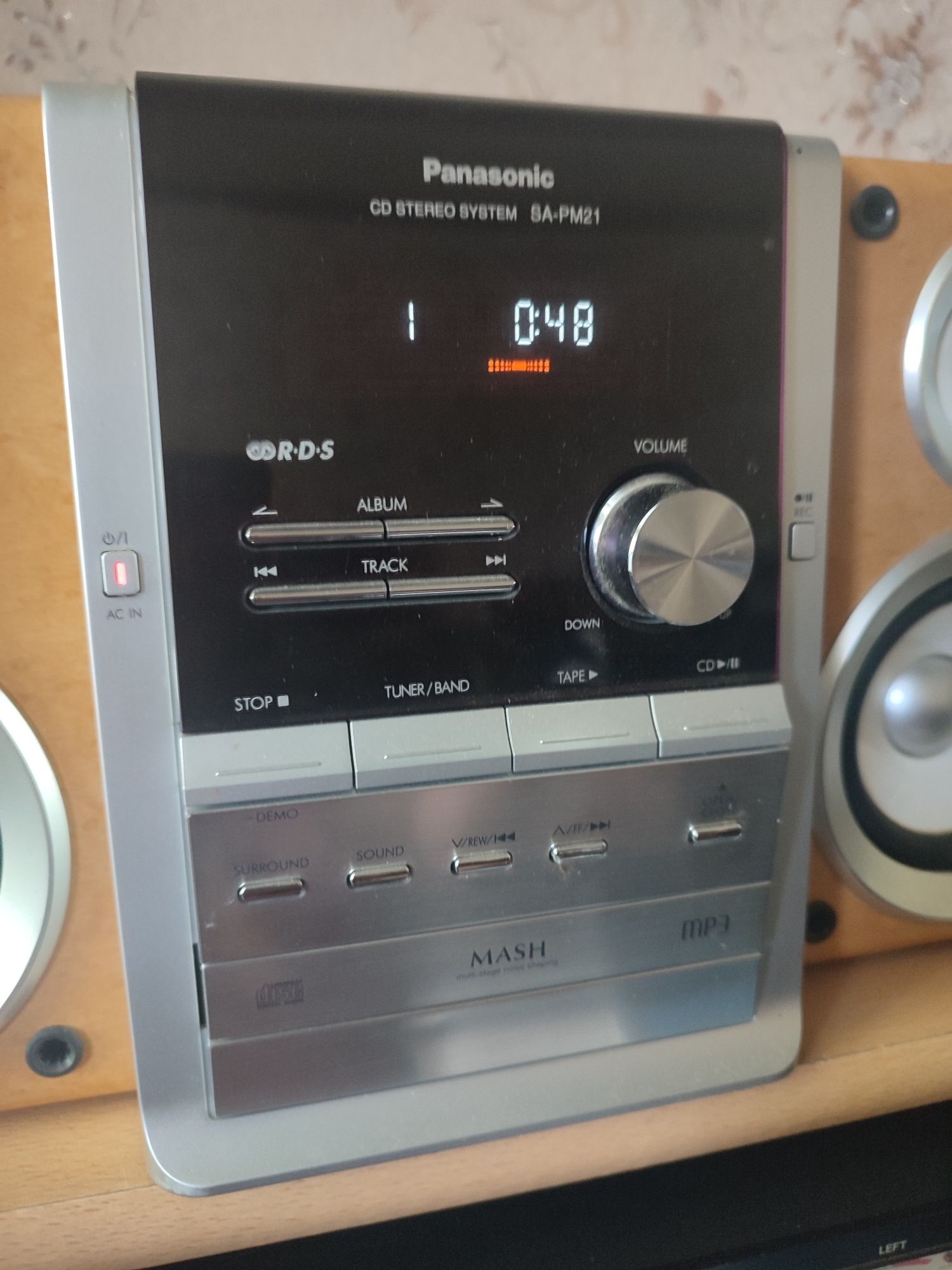 Музыкальный центр panasonic SA-РМ21.