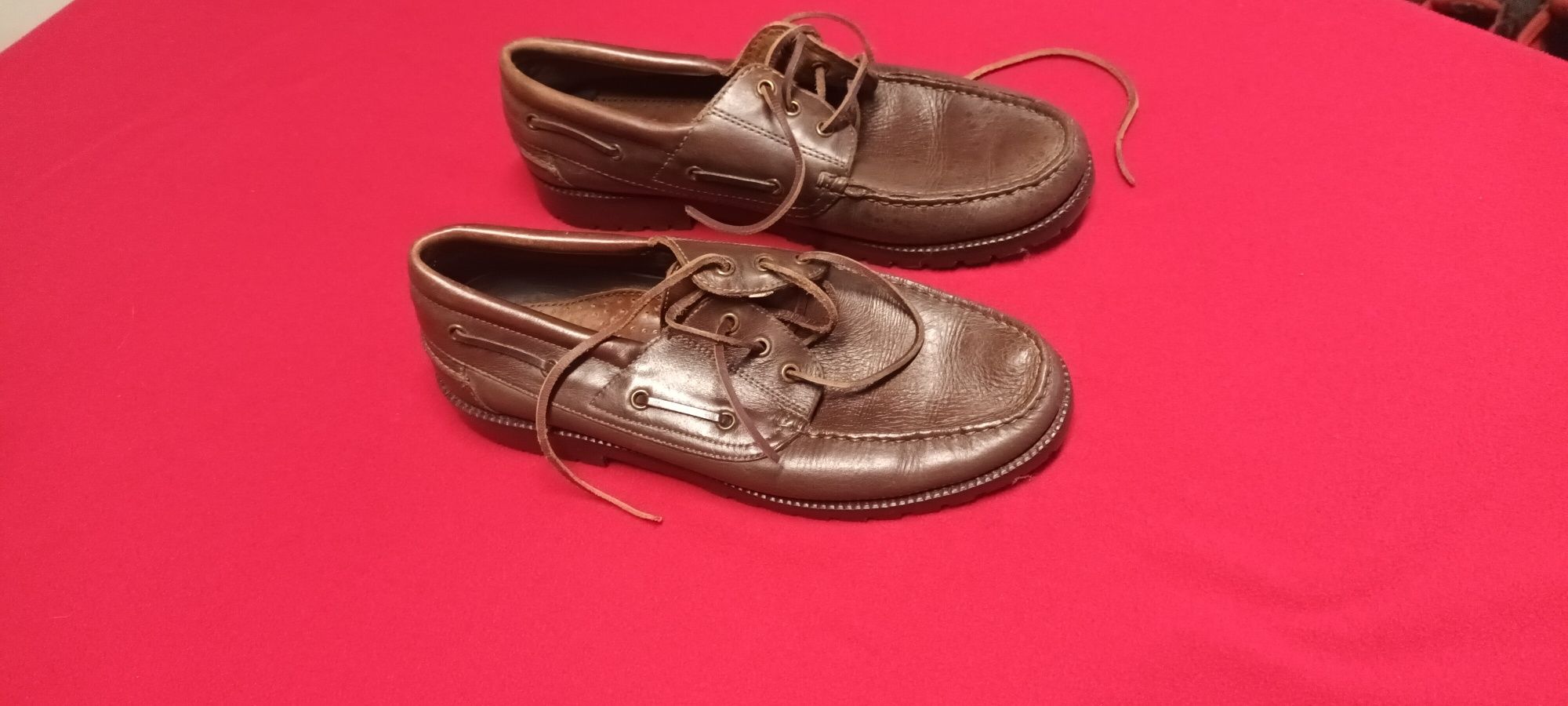 Sapatos vela usados nr42