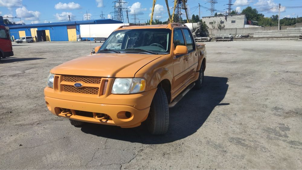 Пікап Ford Explorer sport trac 2004рік. 4.0