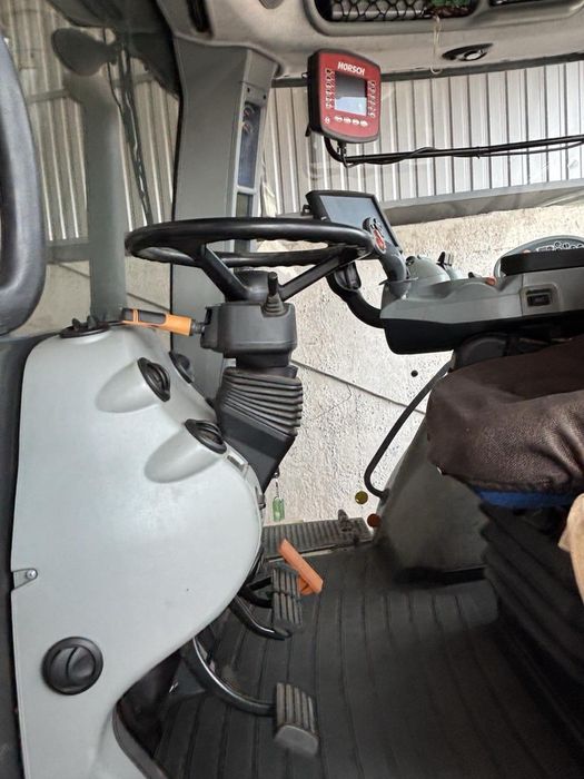 Трактор New Holland T8.410