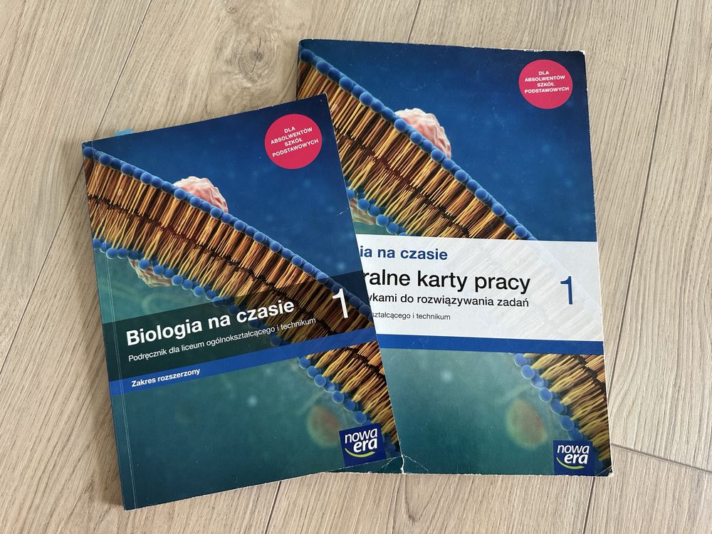 Podręcznik + karty pracy do biologii - klasa -1