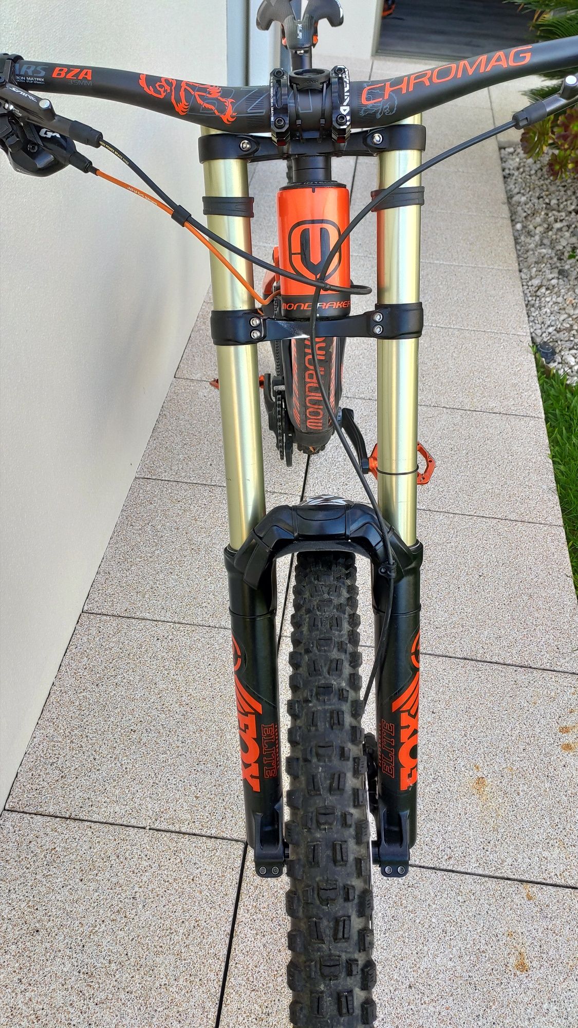 MONDRAKER Summum Carbon Pro