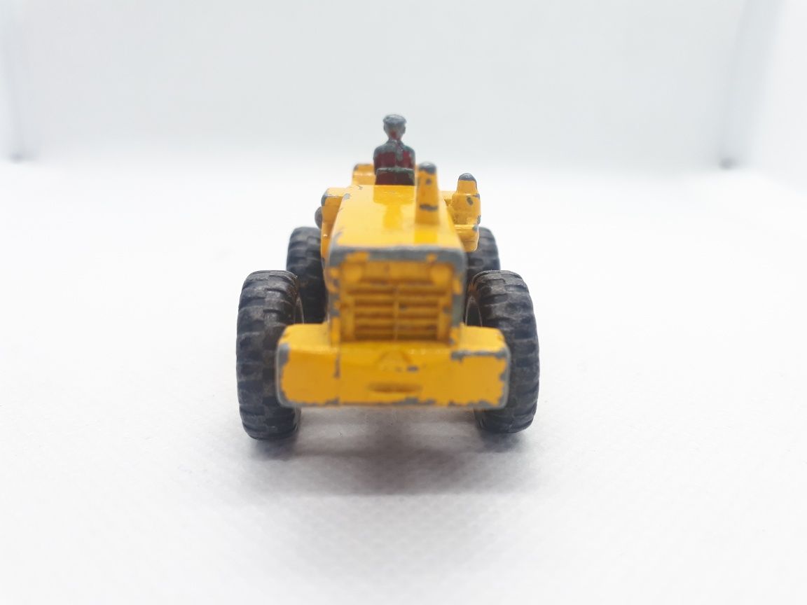 Aveling Barford Tractor Shovel no. 43 Lesney Matchbox