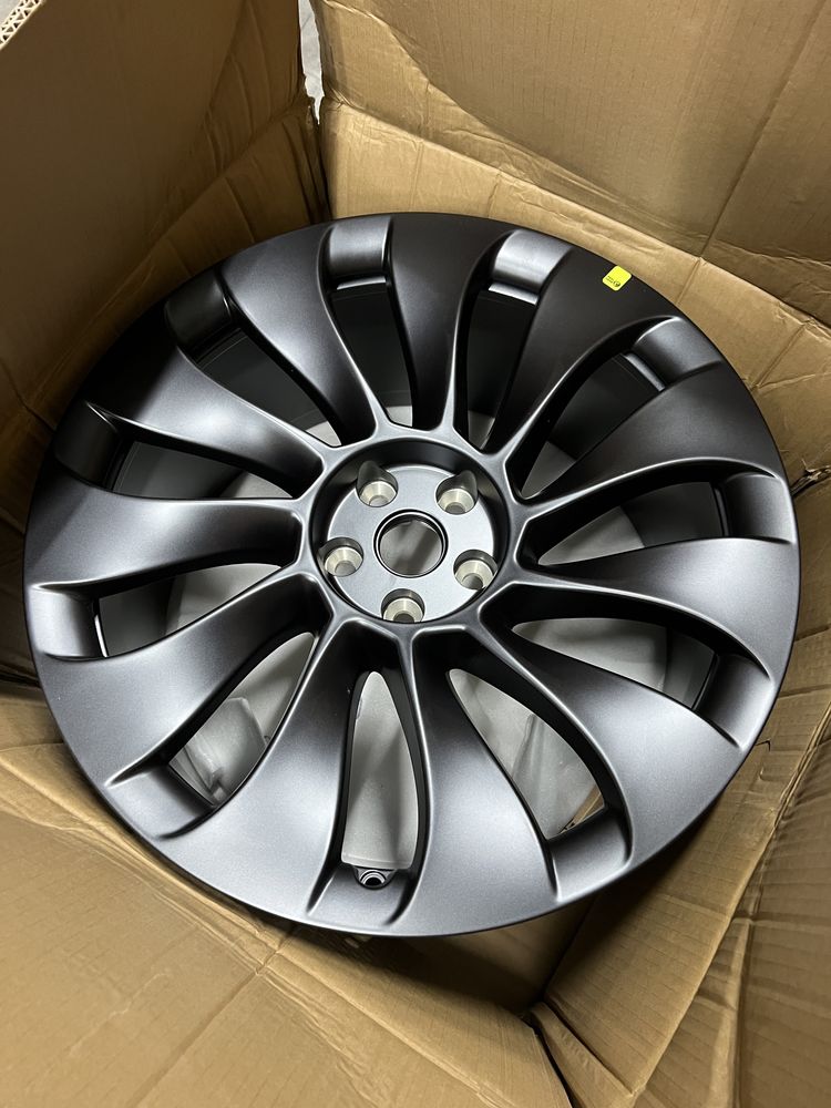 Диск Tesla model Y 3 Performance 21 5х114.3 1188226-00-В 10.5J 9.5J