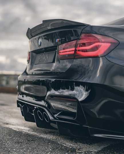 Спойлер на BMW F30 F35 F80 PSM стиль глянцевий