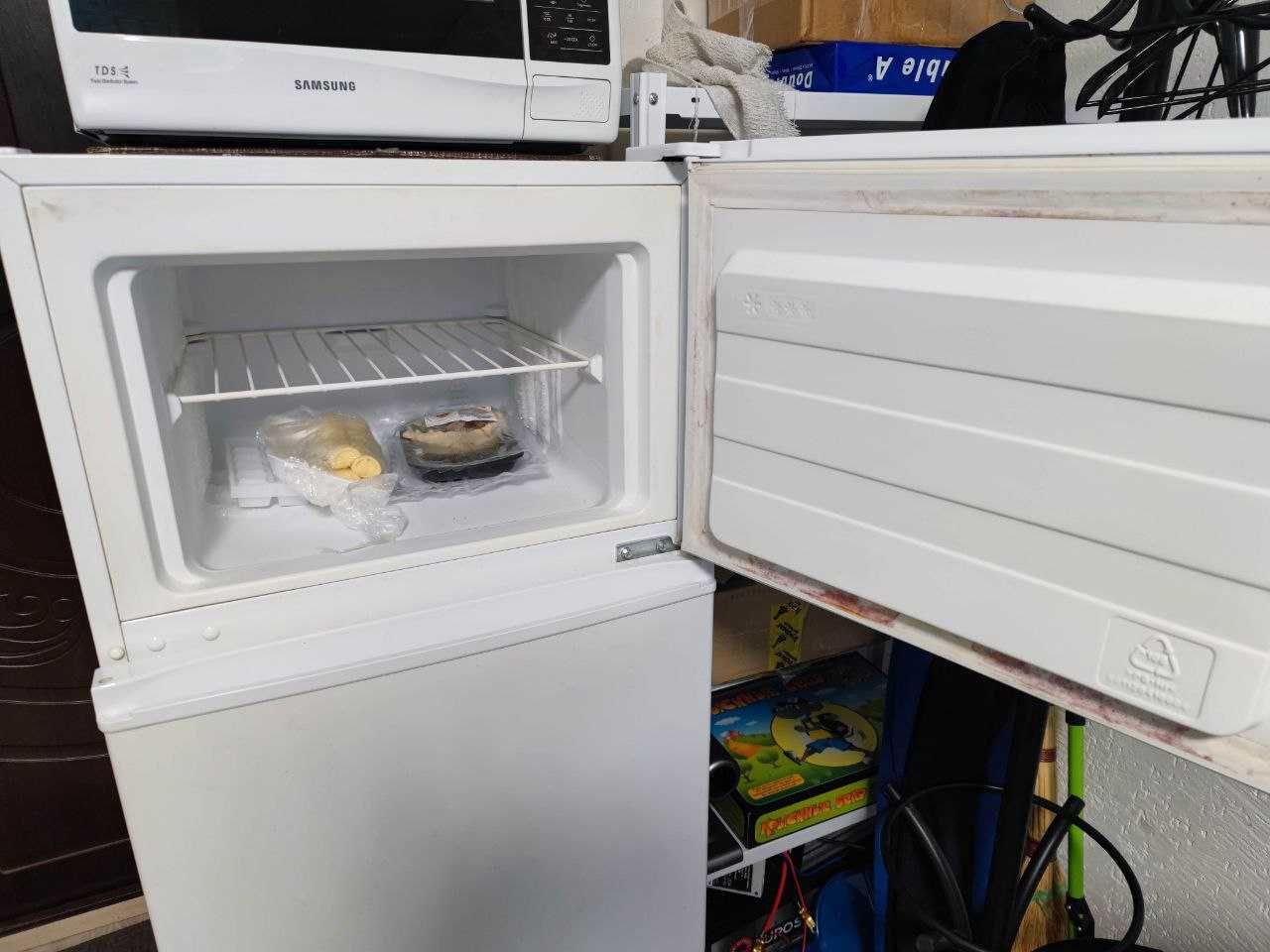 Холодильник Nord двокамерний, б/в