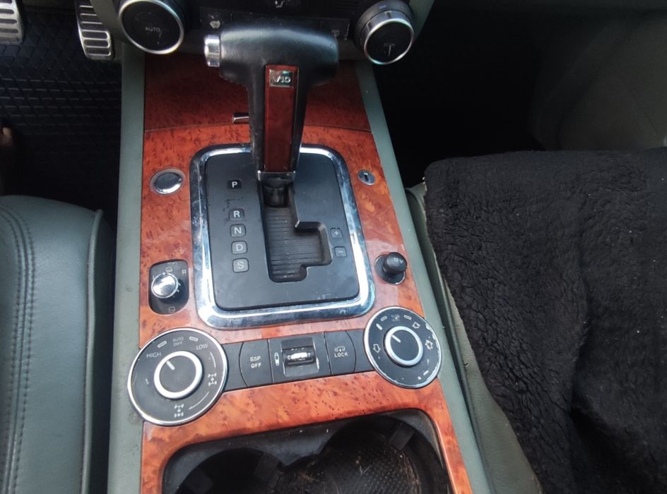 Продам Фольксваген Туарег 2003 год срочно