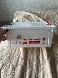 Аптечка органайзер для зберігання ліків